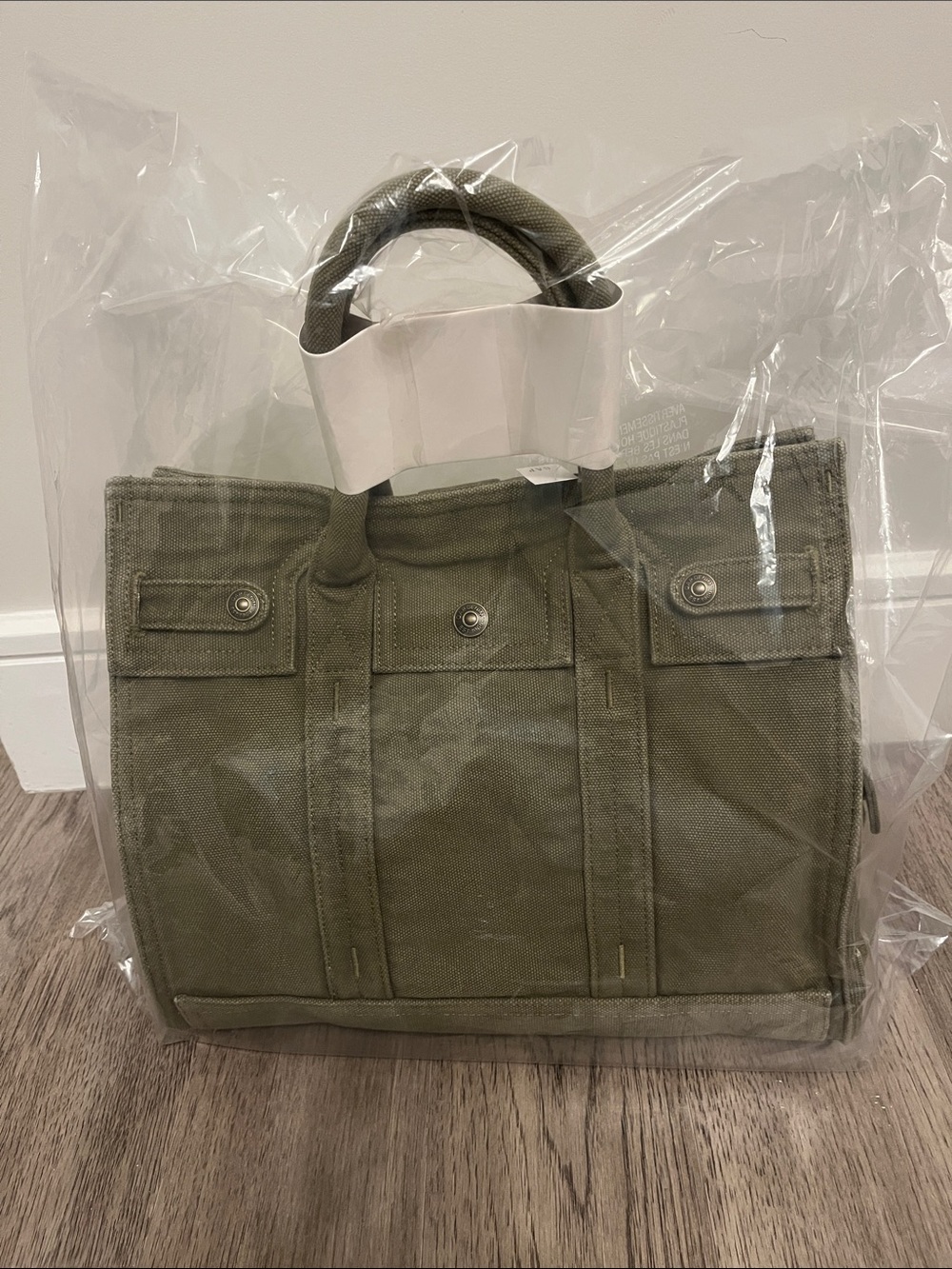 GAP canvas five pocket tote. Olive green. Standard size. New with tags.